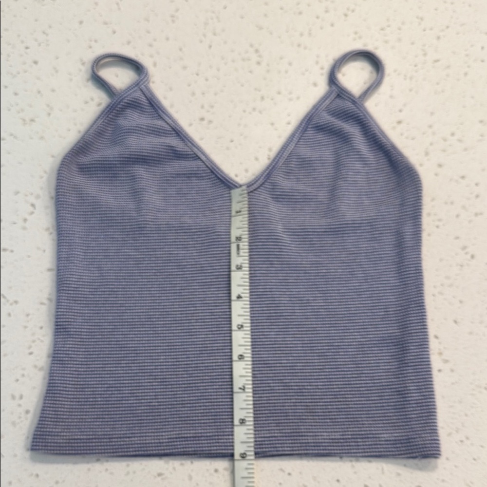 Brandy Melville Ribbed Striped Crop Tank Blue White One Size - Picture 8 of 10